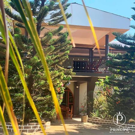 Hotel Restaurante El Principe Rivas Eksteriør billede